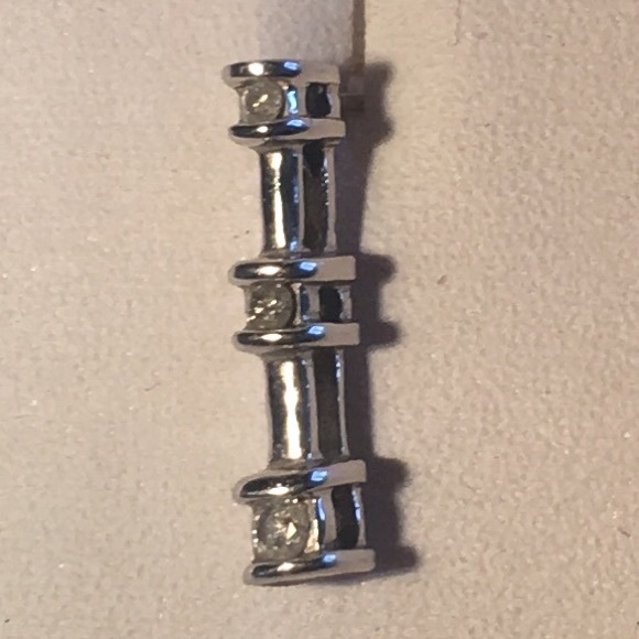 Diamonds 10k Solid Gold Linear Earrings - Picture 4 of 8